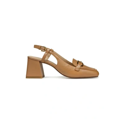 Afbeelding van Geox D Coronilla Klassieke pumps, Dames, Maat: 39, Beige Leer