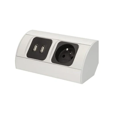 Afbeelding van ORNO AE 1310 hoekstekkerdoos met twee USB opladers en een elektrisch stopcontact voor keuken, kantoor werkblad, opbouwmontage, 45 graden, 3680 W, 16 A