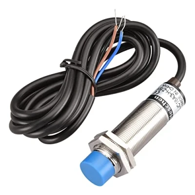 Afbeelding van Heschen M18 schakelaar voor capacitieve nabijheidssensor LJC18A3 H Z/BX 10 mm 30VDC 200mA NPN normaal open (NO) 3 draden geel