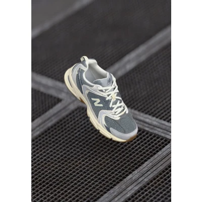 Afbeelding van New Balance U530 Unisex Sneakers laag, Maat: 39.5, Raincloud Schoenen