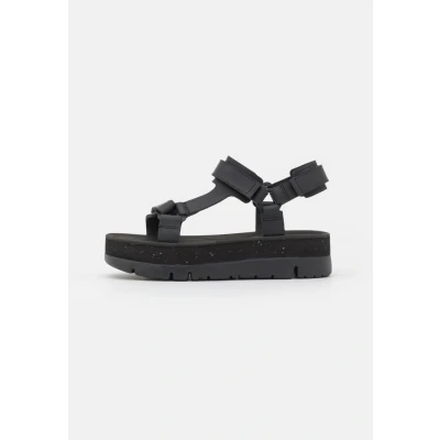 Afbeelding van Camper Oruga UP Sandalen met plateauzool, Dames, Maat: 40, Black Leer