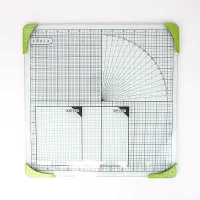 Afbeelding van Tonic Studios Glazen Snijmat 30,5 x 30,5cm