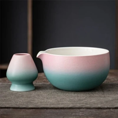 Afbeelding van TEANAGOO Japanse matchakom keramiek met gardehouder 532 ml K11 roze groen verloop matcha theeschaal kom keramische theekom
