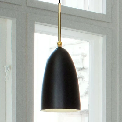Afbeelding van GUBI Gräshoppa hanglamp, zwart
