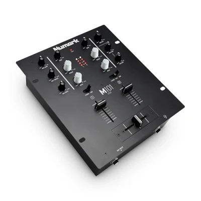 Afbeelding van Numark M101USB 2 kanaals DJ mixer, in rek te monteren met bands EQ, microfooningang en vervangbare crossfader