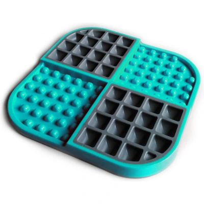 Afbeelding van Lickimat Slodog Slowfeeder Voermat Hondenvoerbak 20x20 cm Turquoise Grijs