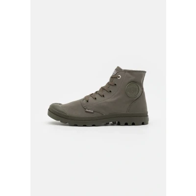 Afbeelding van Palladium MONO Chrome Veterboots, Maat: 39, Olive night Textiel