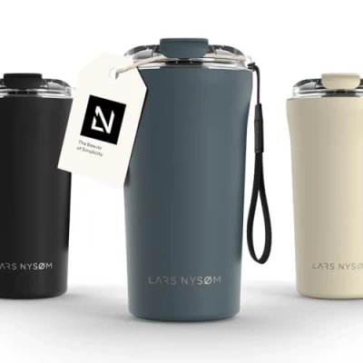 Afbeelding van LARS NYSØM &#039;Rørelse&#039; Thermo Coffee Mug to go 500ml BPA vrij Met Isolatie Draagriem &amp; Tritan Deksel Blue Stone