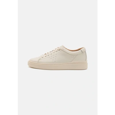 Afbeelding van Clarks Swift Sneakers laag, Heren, Maat: 44, White Leer
