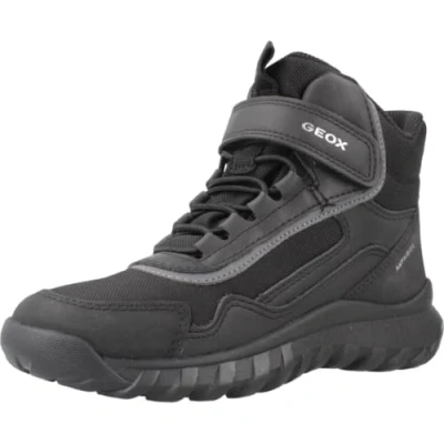 Afbeelding van Geox J Simbyos Boy B Abx, sneakers voor jongens, zwart.