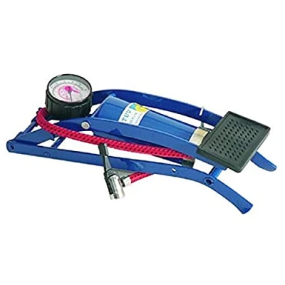 Afbeelding van CARPOINT 0678327 Voetpomp 7 met manometer