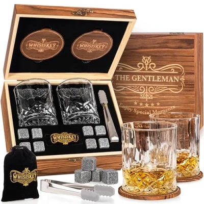 Afbeelding van Whisiskey Luxe Whiskey Set Incl. 2 Glazen, 4 RVS Stones, Onderzetters, Fluwelen Opbergzak, Opbergbox Whisky Geschenkdoos Glas Herbruikbare IJsblokjes