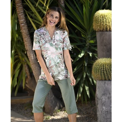 Afbeelding van Pyjama groene en roze bloemen Groen Maat 50