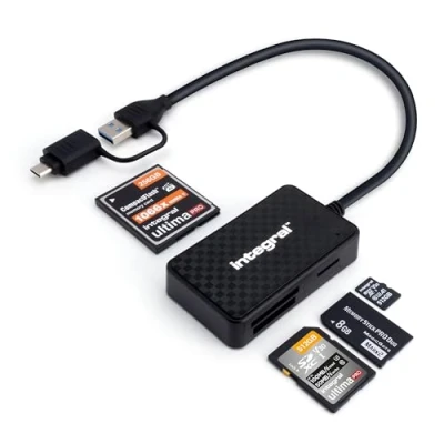 Afbeelding van Integral 4 in 1 geheugenkaartlezer SD, microSD, Compact Flash, Memory Stick Duo en Pro USB 3.2 Gen type A kabel met C adapter voor pc, laptop, smartphones