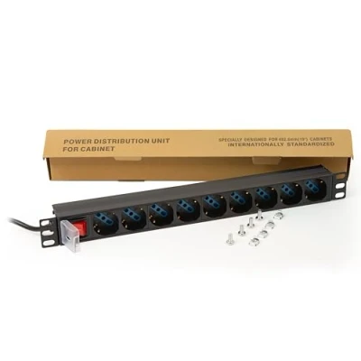 Afbeelding van Link LK10053 Rackstekkerdoos 19 inch 9 voudig universeel met schakelaar Italiaans stopcontact 16 A