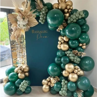 Afbeelding van Donkergroene ballonnenboogset, 126 stuks, groene en gouden ballonnenboogslinger met saliegroene ballonnen voor verjaardagsfeest, babyshower, safari feestdecoratie
