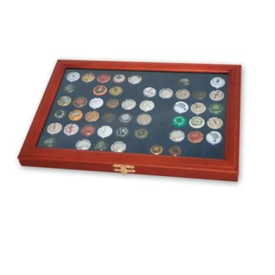 Afbeelding van Safe Safe, Presentatie Display, Premium geschikt voor Champagnecapsules (60 st.) Mahoniekleur met blauw interieur afm: 375x260x30 mm. per st.