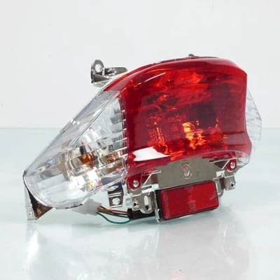 Afbeelding van P2R achterlicht voor scooter Sym 50 Orbit nieuw