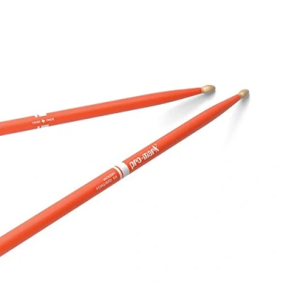 Afbeelding van Promark TX5AW Classic Forward 5A Orange hickory drumstokken oranje met houten tip
