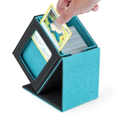 Afbeelding van Tolesum Boekethouder met display voor MTG kaarten, capaciteit van 100 magnetische flip deckbox Magic Commander TCG kaarten (verticaal lichtblauw)