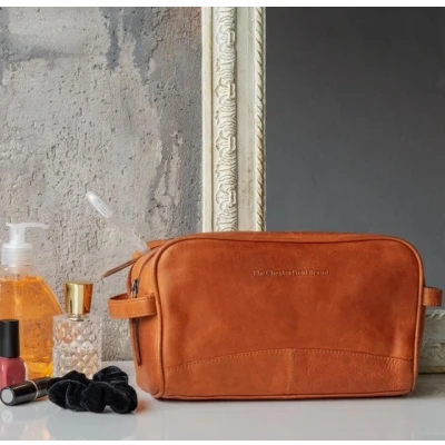 Afbeelding van The Chesterfield Brand Stefan Toiletbag cognac
