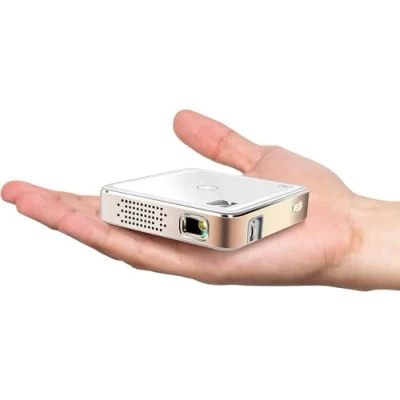 Afbeelding van Kodak Draagbare 75 Mini Projector Oplaadbare DLP LED HD met 100 inch scherm, ingebouwde luidspreker: HDMI, USB en Micro SD