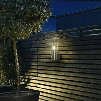Afbeelding van LEDVANCE ENDURA CLASSIC EBRO WALL SEN buitenlantaarn, wandlamp, edelstaal, snelle en eenvoudige installatie, beschermingsklasse IP44, bewegingsmelder, daglichtsensor, flexibel gebruik in buitenruimtes