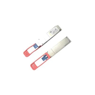 Image de Cisco S Class Mode de transmetteur QSFP+ 40GbE 40GBASE SR4 MTP/MPO multimode jusqu&#039;à 150 m 840 860 nm