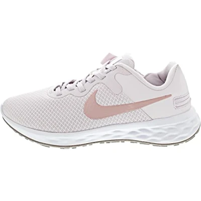 Afbeelding van NIKE Revolution 6 Flyease NN Hardloopschoenen Vrouwen Maat 37 1/2