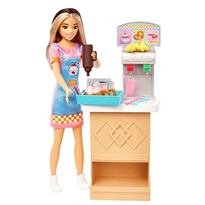 Afbeelding van Barbie HKD79 Speelset met skipper pop en snackbar toonbank, van kleur veranderende ijsbeker 8 andere accessoires, speelgoedpop vanaf 3 jaar