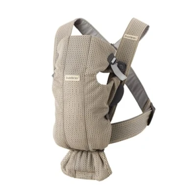 Afbeelding van BabyBjörn Draagzak Mini 3D Mesh Grijs beige Buikdrager Ondersteunend Gebruiksvriendelijk
