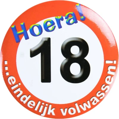 Afbeelding van Button klein 18 jaar Verkeersbord per stuk