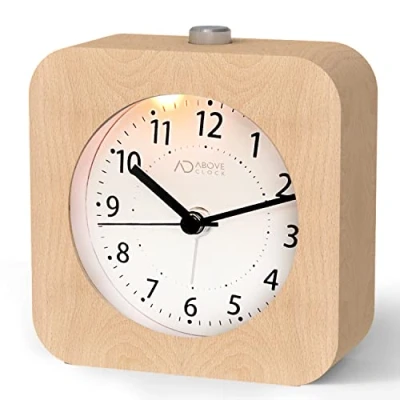 Afbeelding van aboveClock analoge wekker zonder tikken, houten met snooze, werkt op batterijen, retro wekker, tafelklok nachtlampje (1 AA batterij vereist), natuurlijk bruin hout