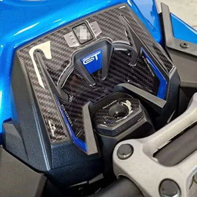 Afbeelding van Resin Bike Motorfietssticker compatibel met Suzuki GSX S 1000 GT 2022 blauw metallic. Bescherming van de sleutelzone tegen stoten en schaafwonden. 3D sticker hars Made in Italy