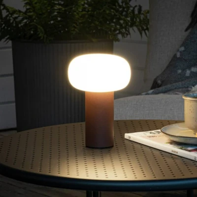 Afbeelding van LED tafellamp Antibes, IP54, accu, RGBW, roest