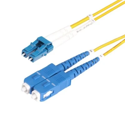 Afbeelding van StarTech.com 20m LC naar SC (UPC) OS2 Single Mode Duplex Glasvezel Kabel, 9/125µm, Laser Optimized, 10Gbs, Flexibel Buigen, Low Insertion Loss, LSZH Fiber Patchkabel