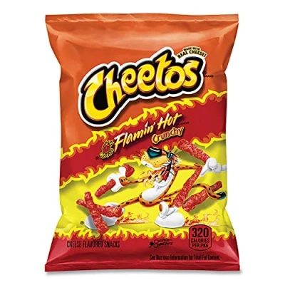 Image de Cheetos Flamin&#039; Hot Crunchy Cheese Flavored Snacks des États Unis