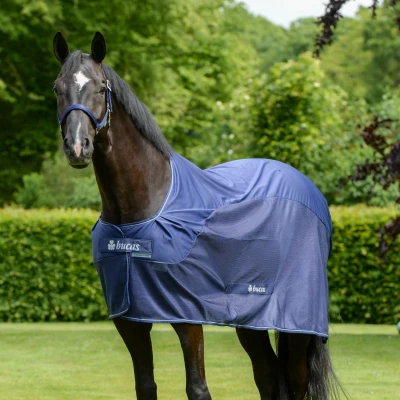 Image de Bucas Couverture Rafraîchissante de Concours Marin 135cm