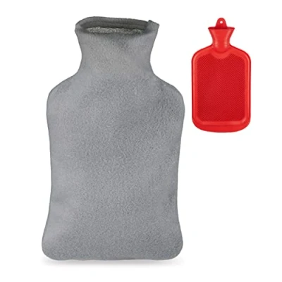 Afbeelding van Relaxdays kruik met hoes warmwaterkruik rubber 2 l rood bedkruik waterkruik