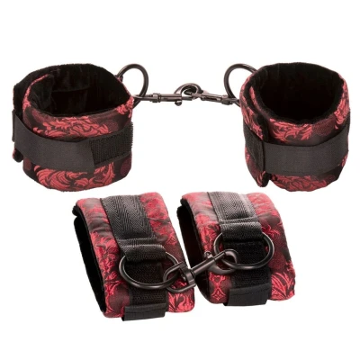 Afbeelding van Scandal Hand en Enkelboeien Set GRATIS TOY bij iedere bestelling v.a. 40,
