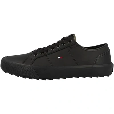 Afbeelding van Tommy Hilfiger CORE Vulcanized Cleated LOW Sneakers laag, Heren, Maat: 40, Triple black Leer