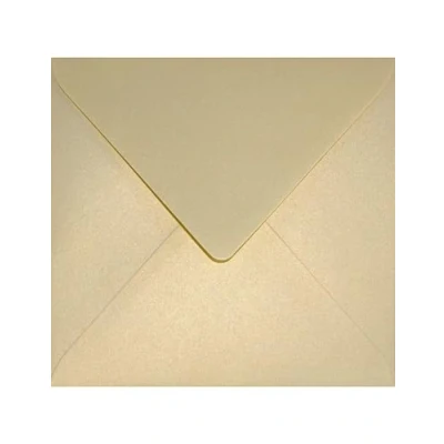 Afbeelding van Netuno 25 vierkante vanilleenveloppen 153 x mm Aster metallic Gold Ivoor puntige flap parelmoer enveloppen glanzende voor uitnodigingen verjaardag bruiloft wenskaarten