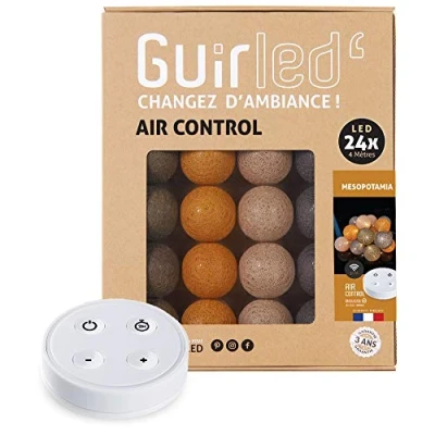 Afbeelding van Guirled Guirlande lumineuse boules coton LED USB Télécommande sans fil Veilleuse bébé 2h Adaptateur secteur double 2A inclus 4 intensités 24 2.4m Mesopotamia