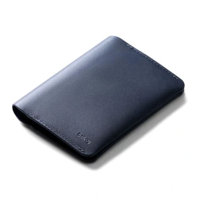 Afbeelding van Bellroy Paspoorthoes (portemonnee/vak voor kaarten, munten en reisdocumenten), Marine.,