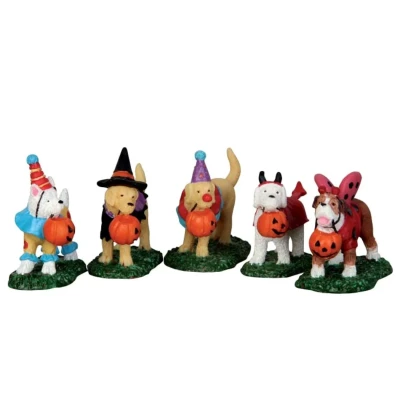 Afbeelding van Lemax Trick Or Treating Dogs Set Of 5 Kersthuisjes &amp; Kerstdorpen