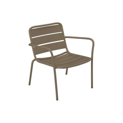 Afbeelding van Vente unique Opstapelbare lage tuinfauteuil van metaal Taupegrijs MIRMANDE MYLIA L 60 cm x H 71.5 D 67.5