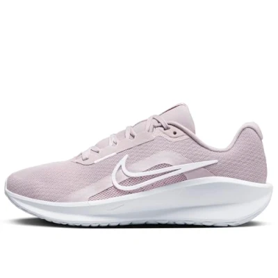 Afbeelding van Nike Performance Downshifter 13 Hardloopschoenen neutraal, Dames, Maat: 35.5, Platinum violet/white/photon dust Textiel/ synthetisch