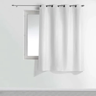 Afbeelding van zachte binnenkant metalen oogjesgordijn 140 X 180 cm effen polyester Essential white