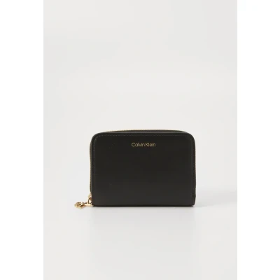 Afbeelding van Calvin Klein Portefeuille CK Puller Medium Flap Zip Around LV04F1075G pour femme, Noir (noir), taille unique, unique