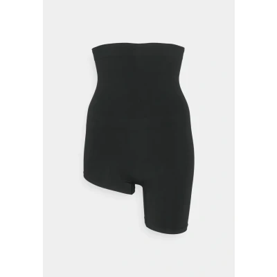 Afbeelding van MAGIC Bodyfashion dames Solution corrigerende short in de kleur Zwart, maat: M